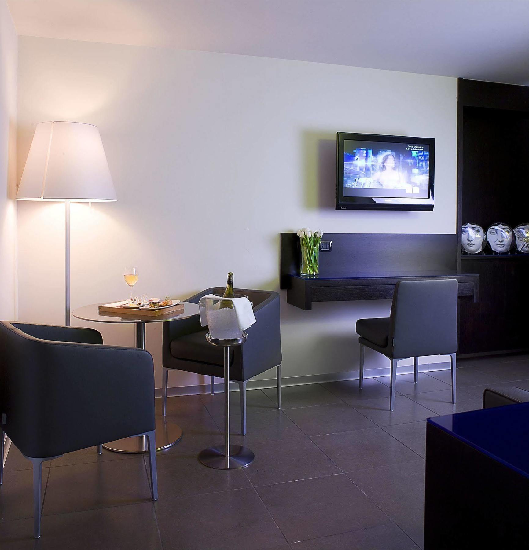 Suite Valadier Рим Экстерьер фото